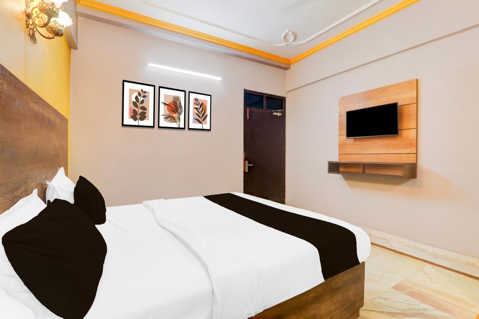 Super Hotel O Insaf Nagar Munshipuliya Formerly Vibrant Chinhat 외부 사진