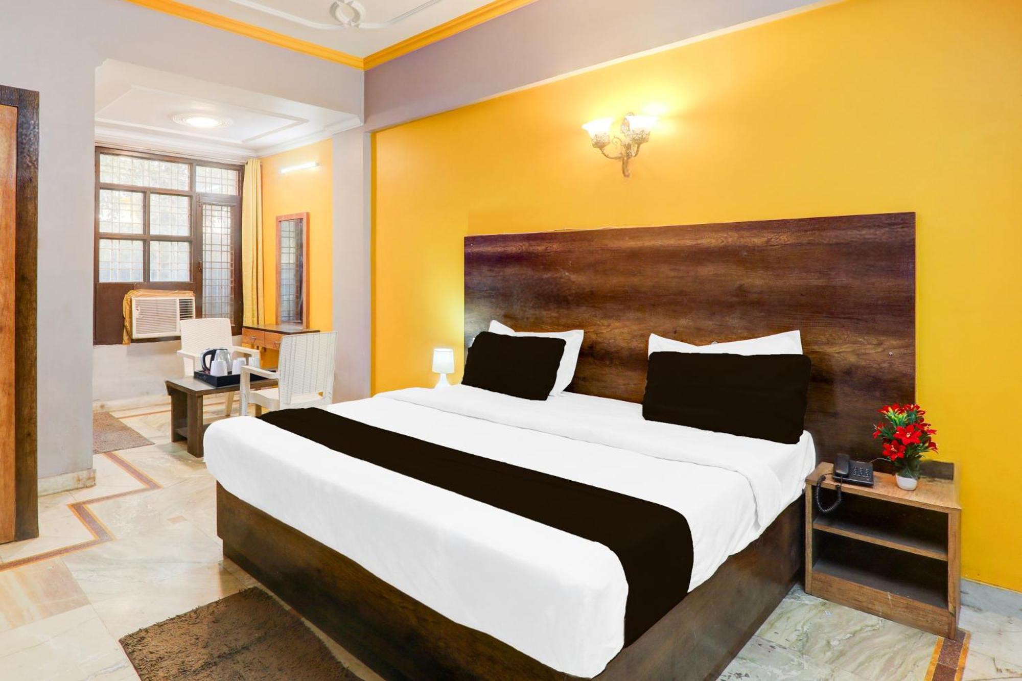Super Hotel O Insaf Nagar Munshipuliya Formerly Vibrant Chinhat 외부 사진